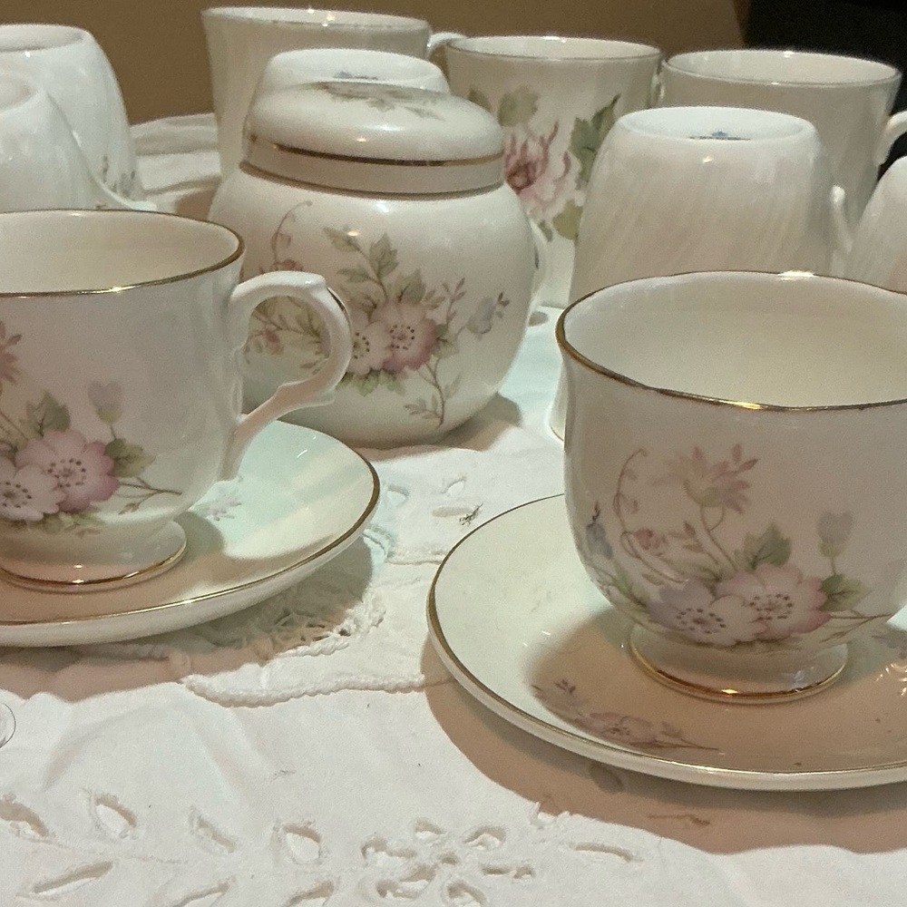 Vintage SADLER Wellington Fine Bone China Cup & Saucer Set